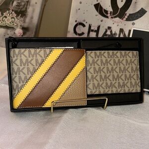 Michael Kors 3 In 1 Piece Wallet Box Set Tan/Yellow and Brown Stripes. NWTs